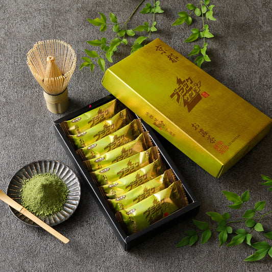 京都ブラックサンダーお濃茶 宇治抹茶チョコとザクザクビスケットの断面イメージ